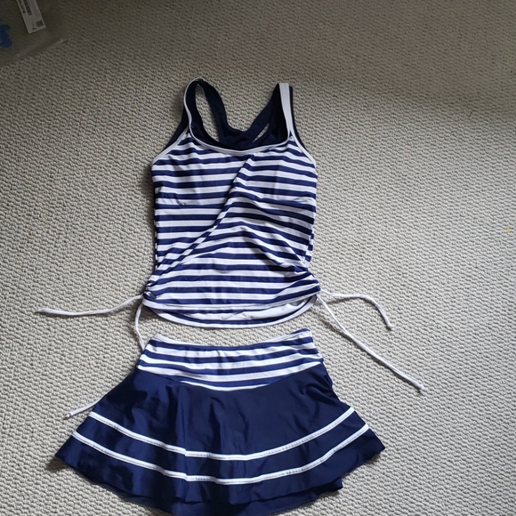 Swimsuit bottom - Picture 7 of 7